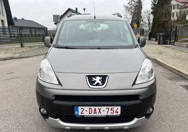 Peugeot Partner cena 26800 przebieg: 230123, rok produkcji 2010 z Zgierz małe 232